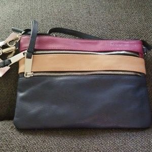 Jessica Simpson slim cross body